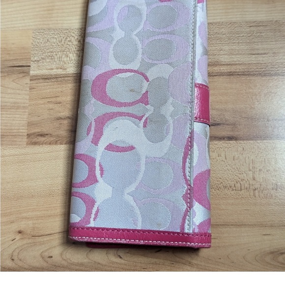 Coach Wallet - Picture 2 of 3